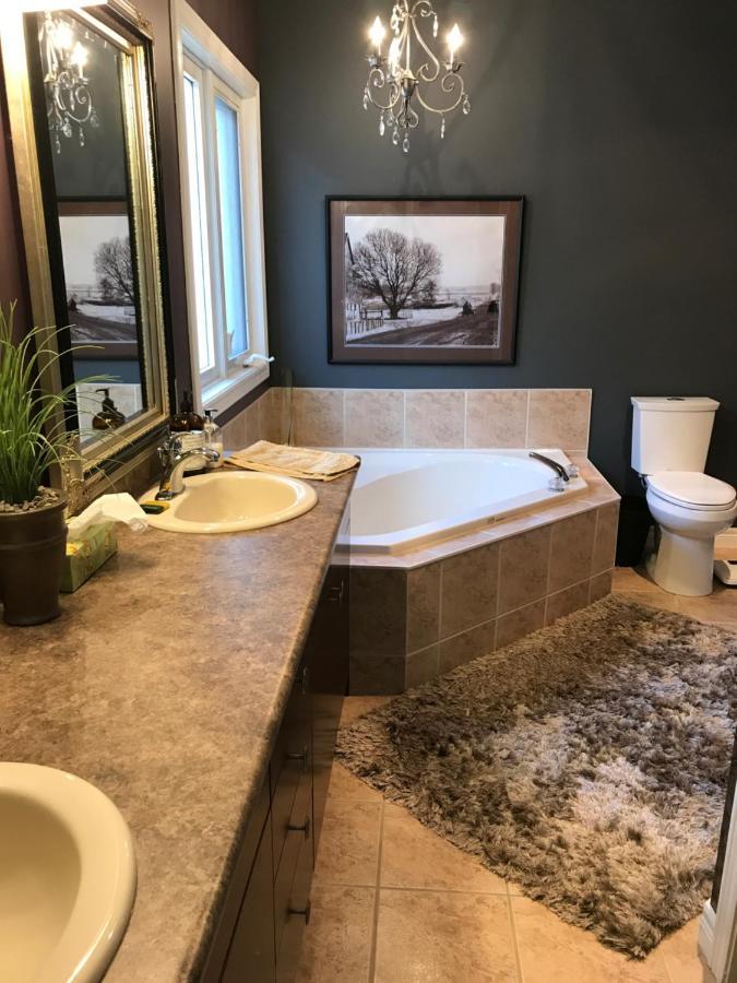 شقة Cozy Luxury On The Thames In Ontario! لندن المظهر الخارجي الصورة